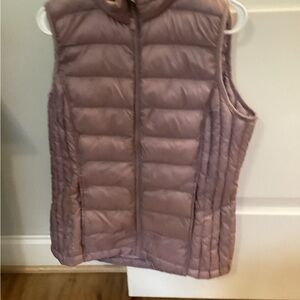 32 Degrees Mauve Puffer Vest